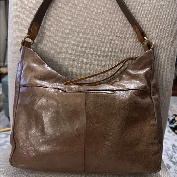 HOBO Classic Tan Leather Hobo Bag - Picture 1 of 14